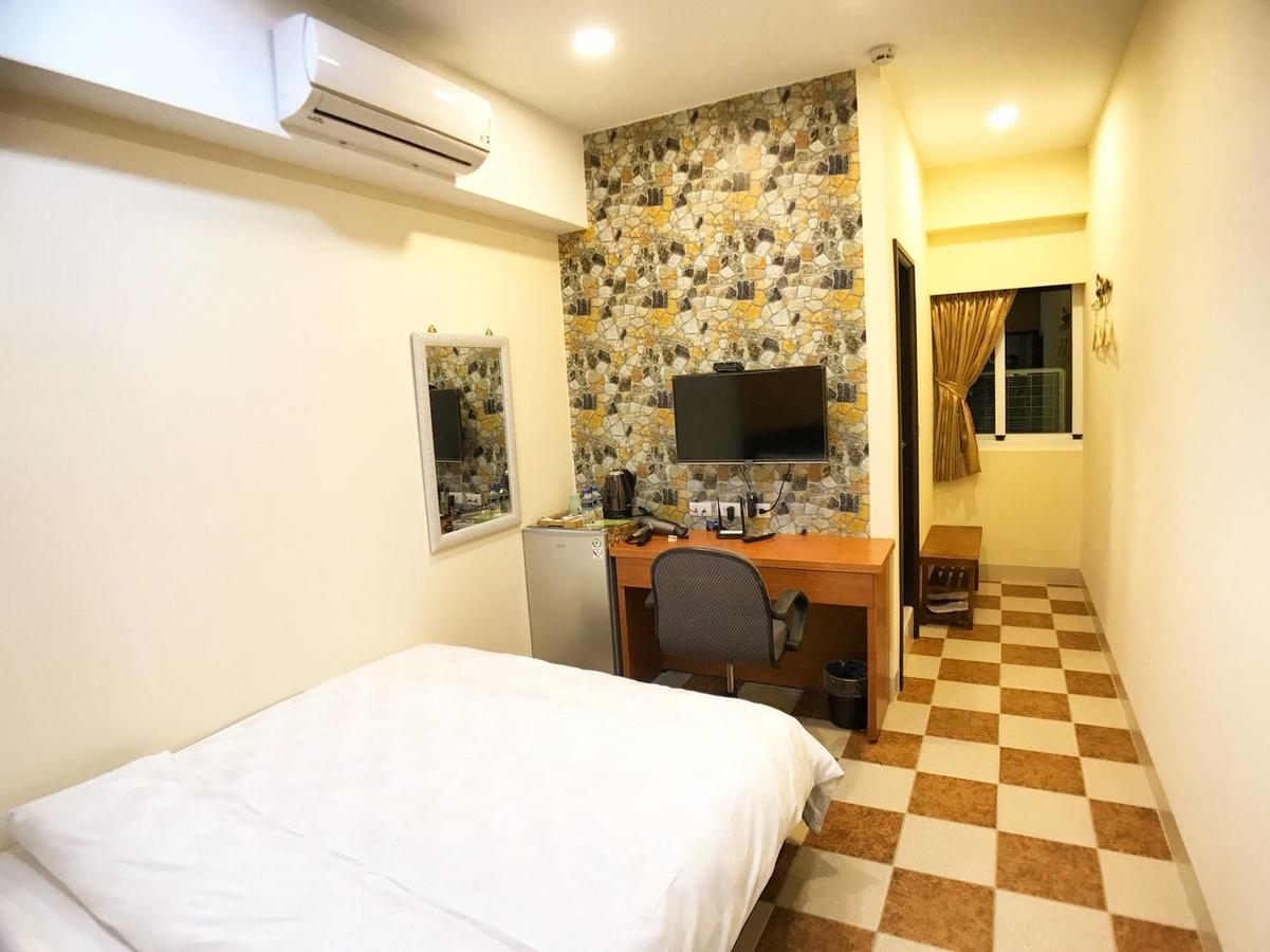 J. Home เกาสง ภายนอก รูปภาพ