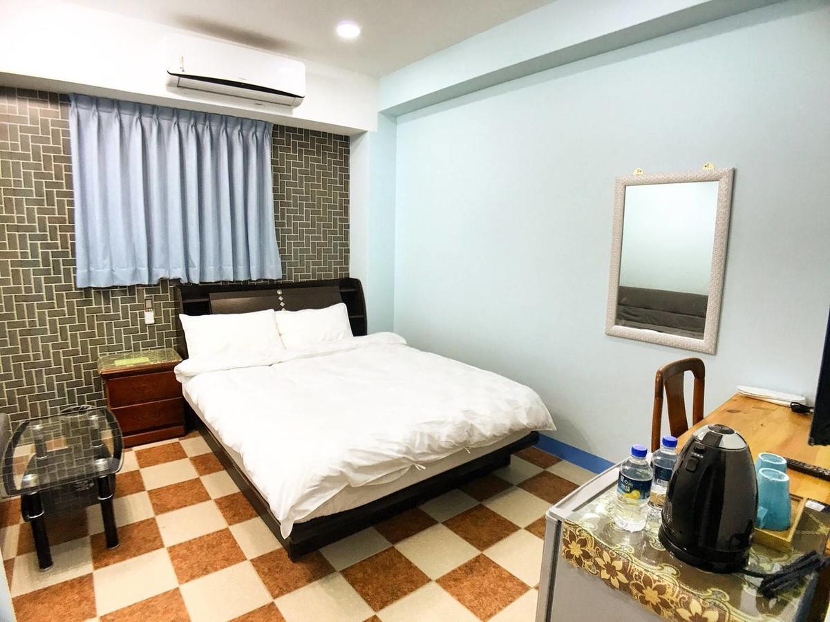 J. Home เกาสง ภายนอก รูปภาพ