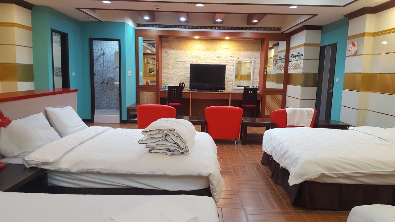 J. Home เกาสง ภายนอก รูปภาพ
